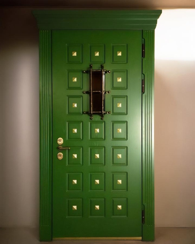 Зеленая дверь