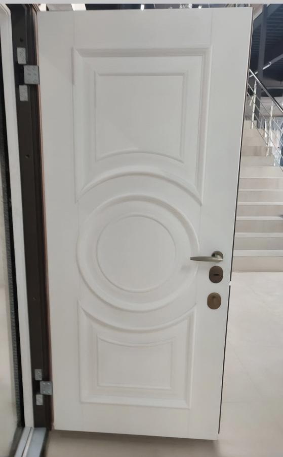 Внутренняя сторона двери