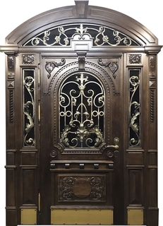 Входная парадная группа с терморазрывом, стеклом, отбойниками и ковкой (массив с резьбой)