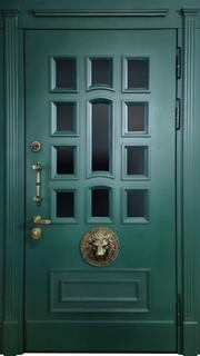 Металлическая термодверь с остеклением, чеканкой «лев» и окрашенными зелеными плитами МДФ RAL Металлическая термодверь с остеклением, чеканкой «лев» и окрашенными зелеными плитами МДФ RAL